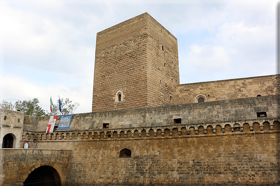 foto Castello Normanno Svevo